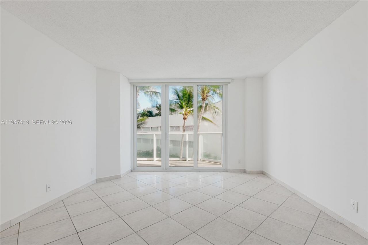16485 Collins Ave, Unit 338, Sunny Isles Beach, FL 33160 Photo