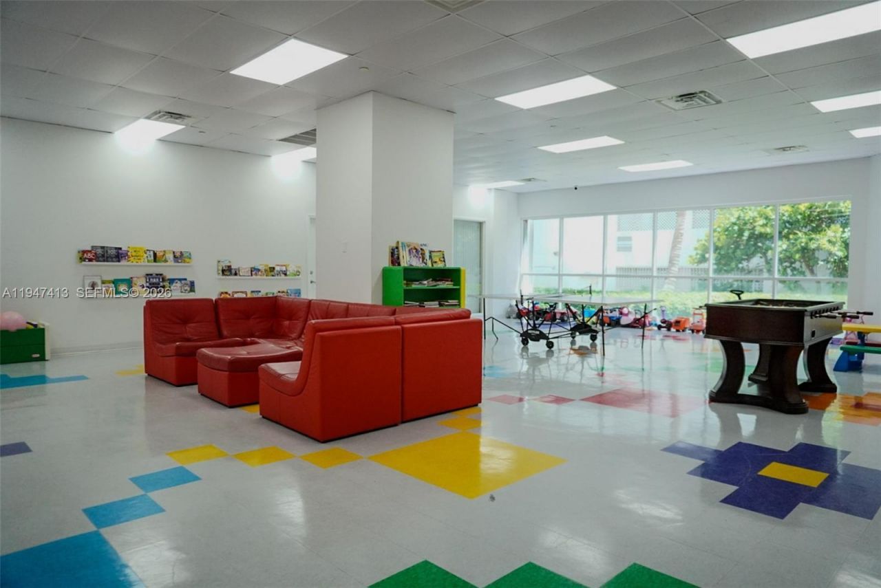 16485 Collins Ave, Unit 338, Sunny Isles Beach, FL 33160 Photo