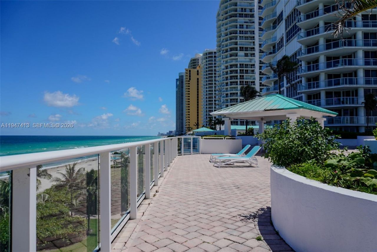 16485 Collins Ave, Unit 338, Sunny Isles Beach, FL 33160 Photo