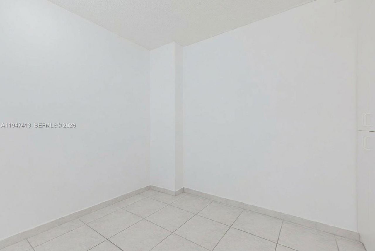 16485 Collins Ave, Unit 338, Sunny Isles Beach, FL 33160 Photo