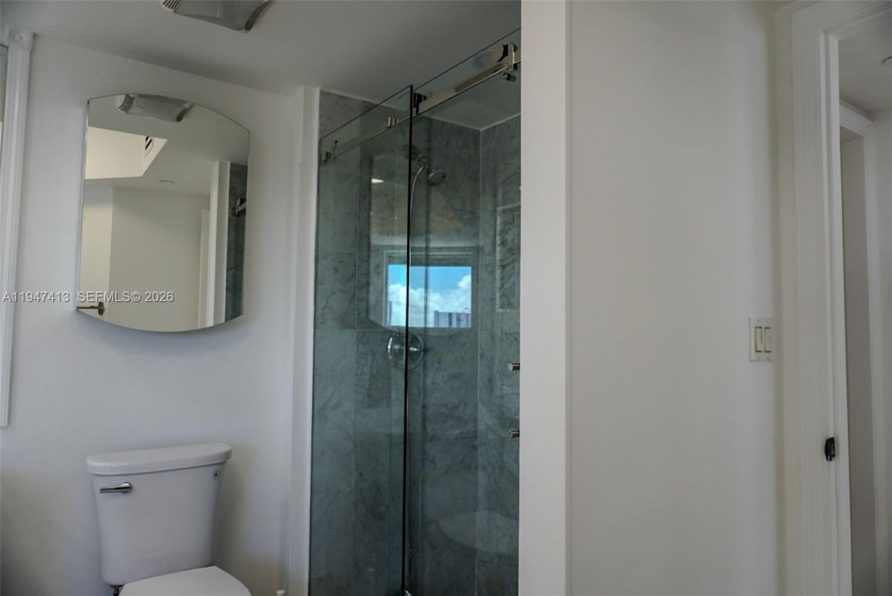 16485 Collins Ave, Unit 338, Sunny Isles Beach, FL 33160 Photo