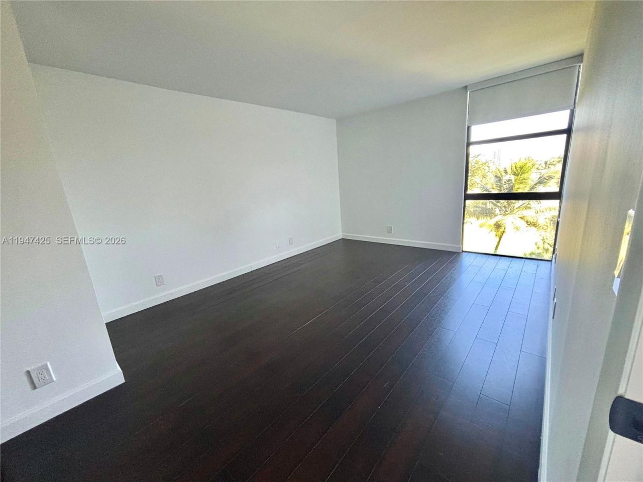 20335 W Country Club Dr, Unit 405, Aventura, FL 33180 Photo