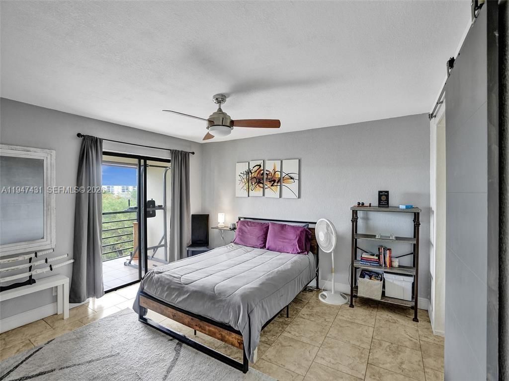 2304 S Cypress Bend Dr, Unit 712, Pompano Beach, FL 33069 Photo