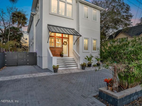 143 WASHINGTON Street, St. Augustine, FL 32084