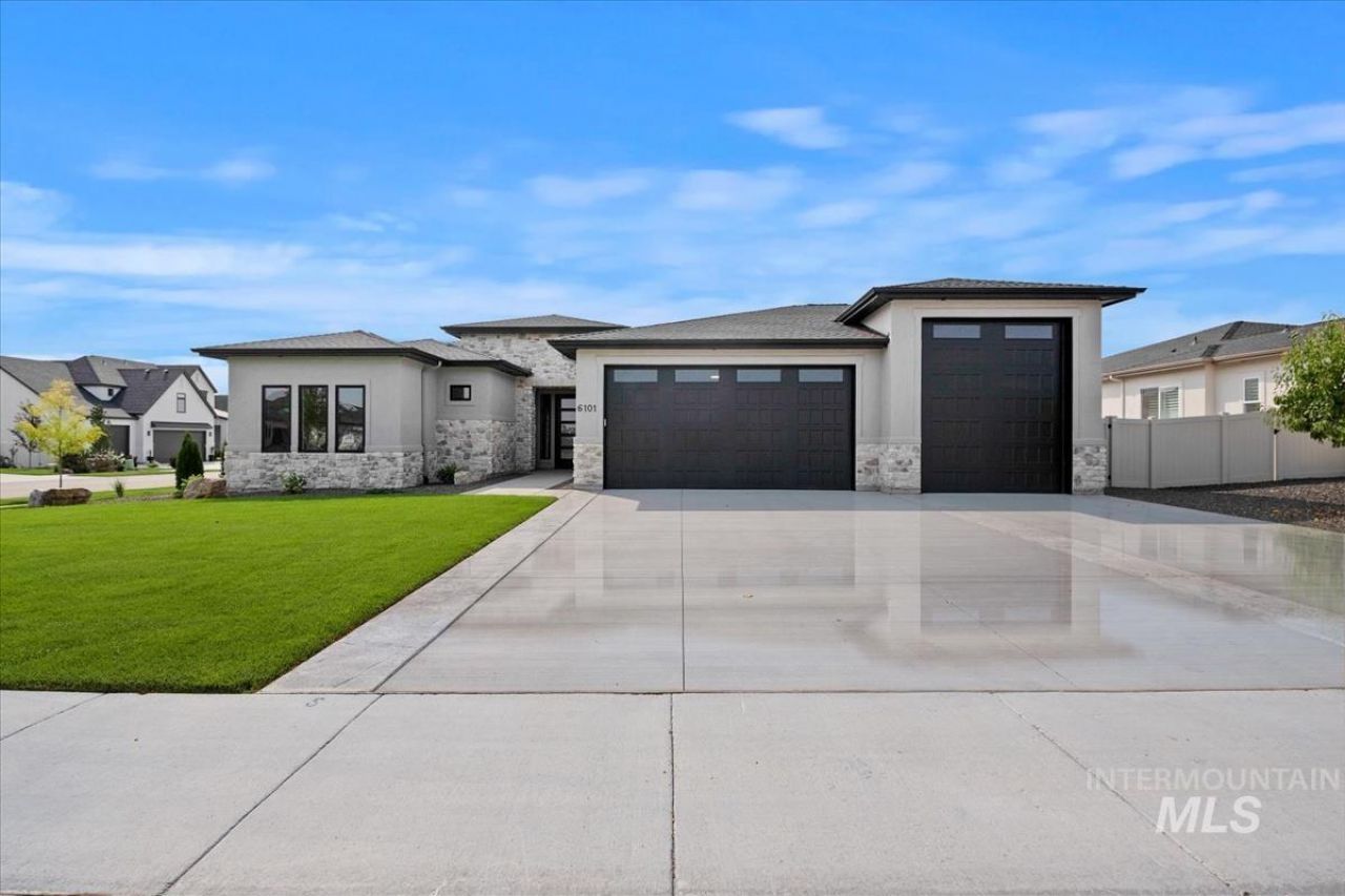 6101 W Estuary St, Eagle, ID 83616 Main Photo