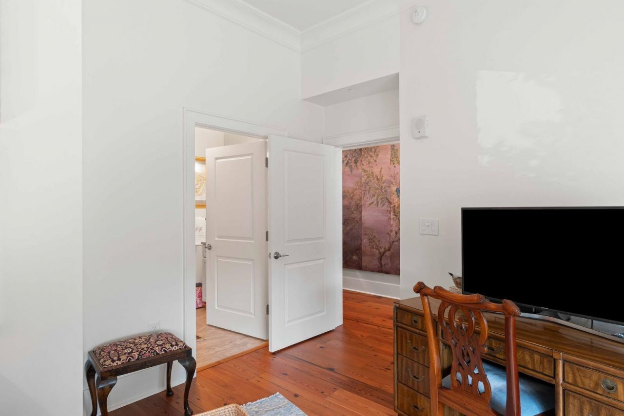 155 Wingo Way Photo 33