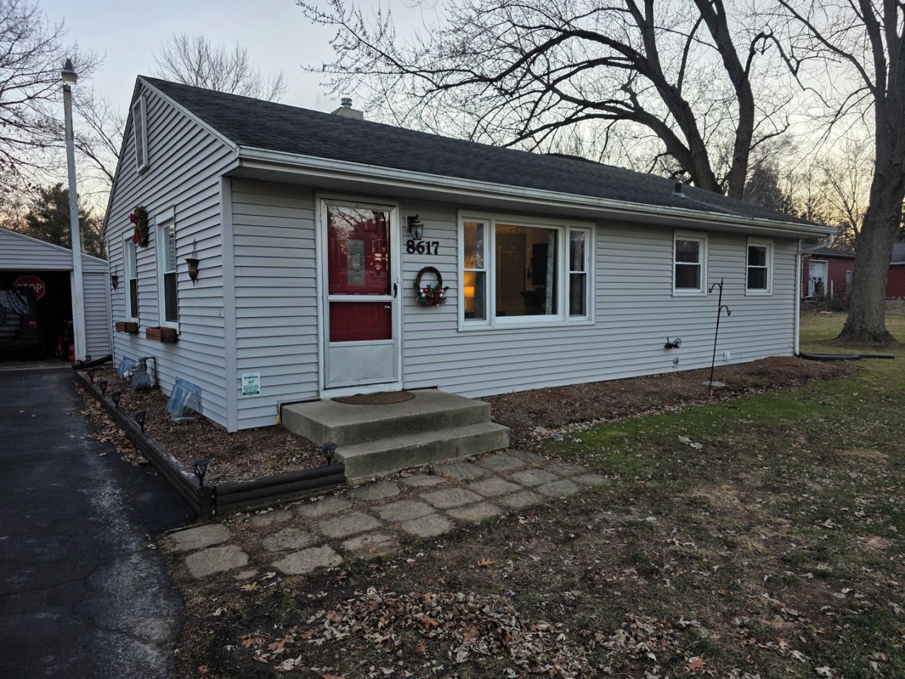 8617 Vicki Road, Rockford, IL 61108 Main Photo