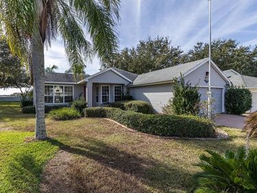 6002 SAILBOAT AVENUE, TAVARES, FL 32778