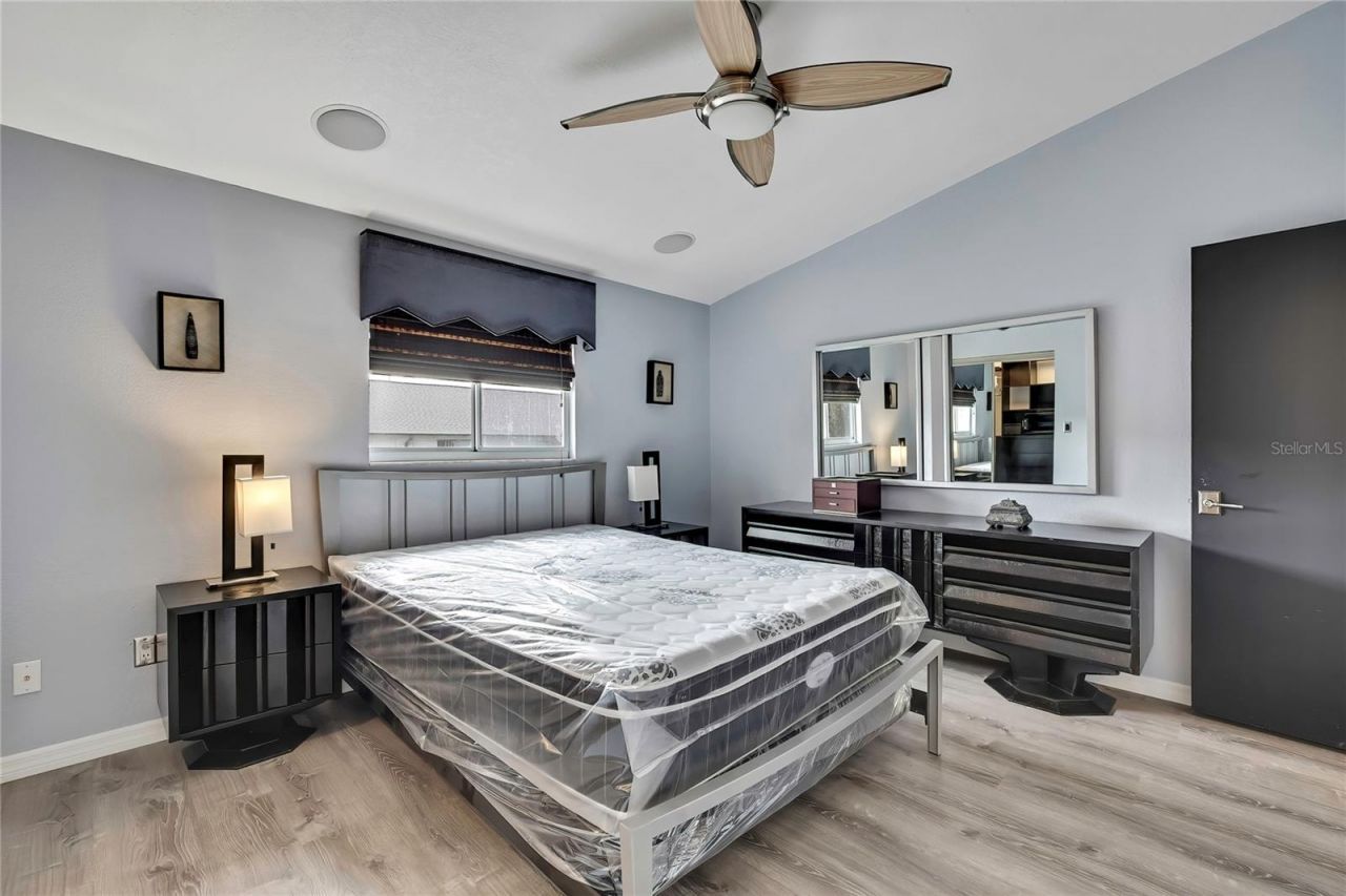 3414 Arbor Oaks Court, Tampa, FL 33614 Photo