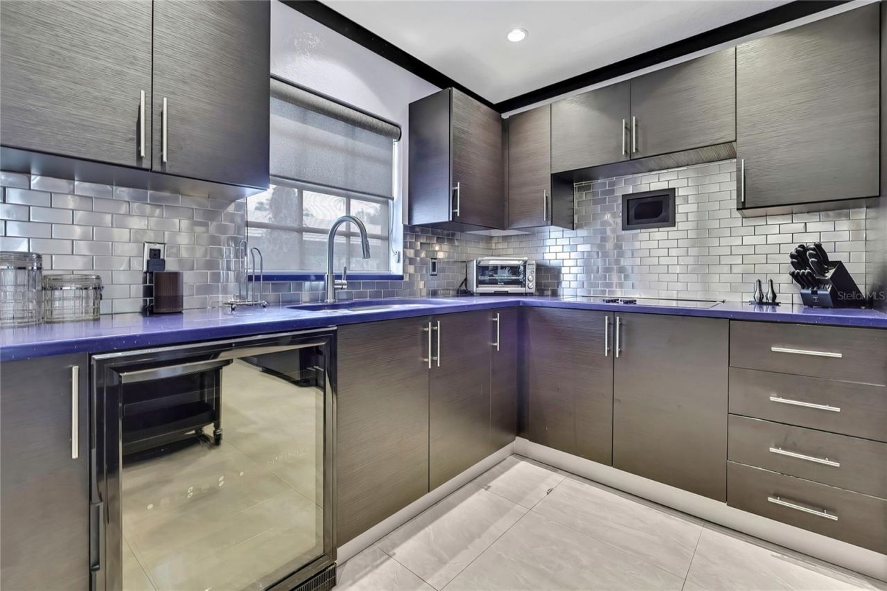 3414 Arbor Oaks Court, Tampa, FL 33614 Photo