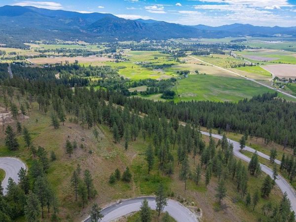 1612 Palmer Loop, Chewelah, WA 99109