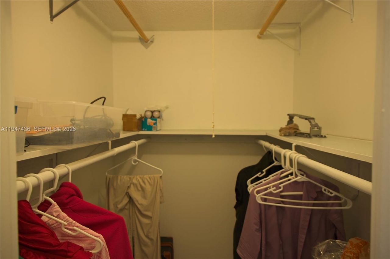 2309 Park Ln, Unit 304, Hollywood, FL 33021 Photo