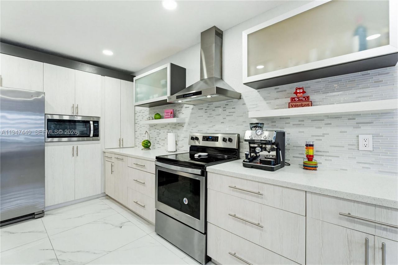 2810 SW 123rd Ct, Miami, FL 33175 Photo