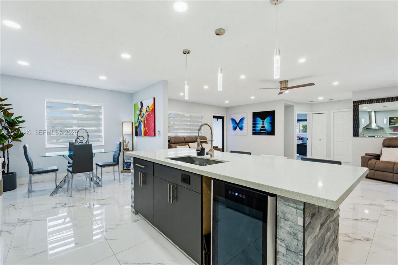 2810 SW 123rd Ct, Miami, FL 33175 Photo