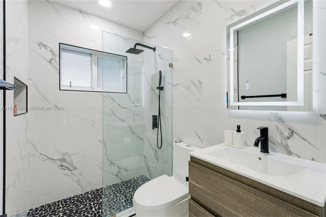 2810 SW 123rd Ct, Miami, FL 33175 Photo