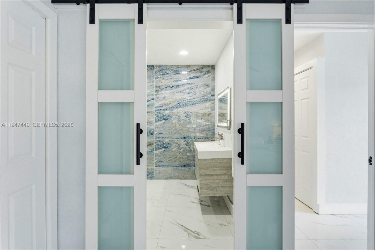 2810 SW 123rd Ct, Miami, FL 33175 Photo