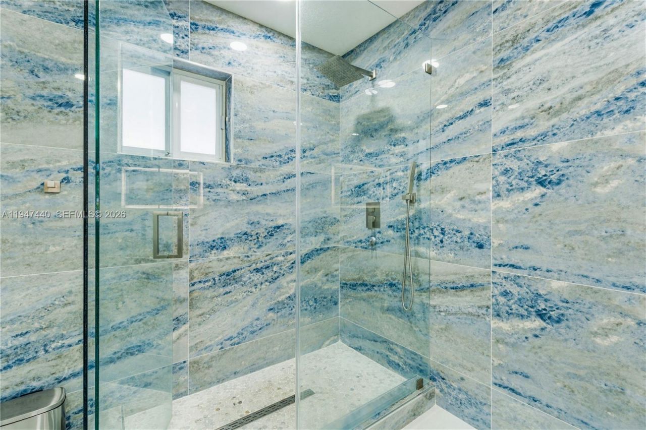 2810 SW 123rd Ct, Miami, FL 33175 Photo