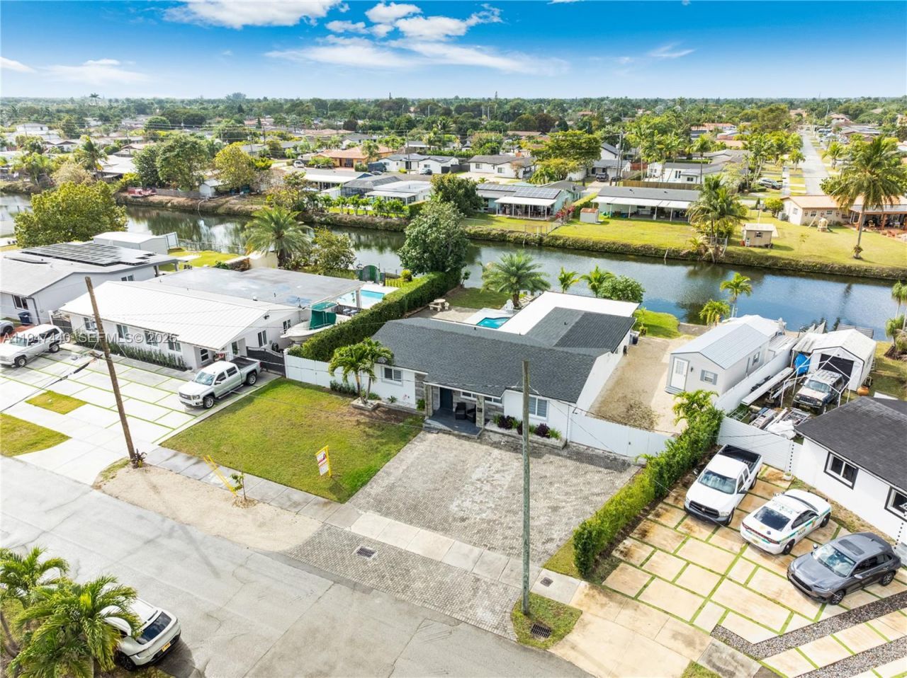 2810 SW 123rd Ct, Miami, FL 33175 Photo