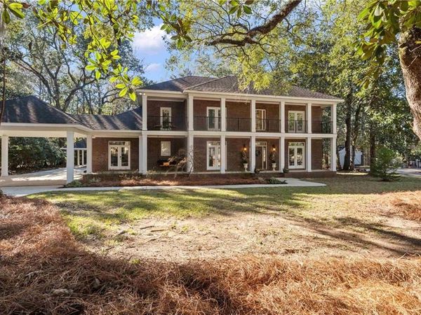 37 Signal Hill Road, Spanish Fort, AL 36527