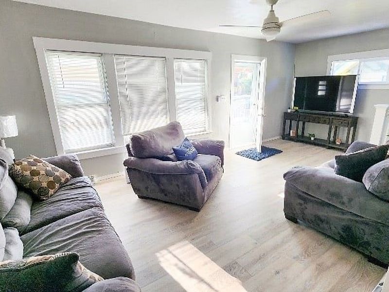 1387 Clearaire Road, Cleveland, OH 44110 Photo 3