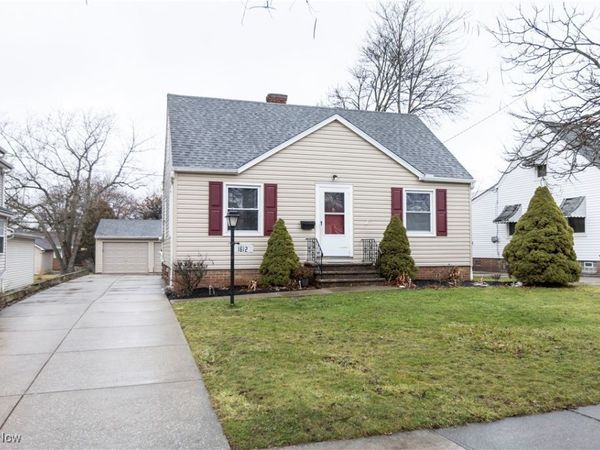 1612 Longwood Drive, Mayfield Heights, OH 44124