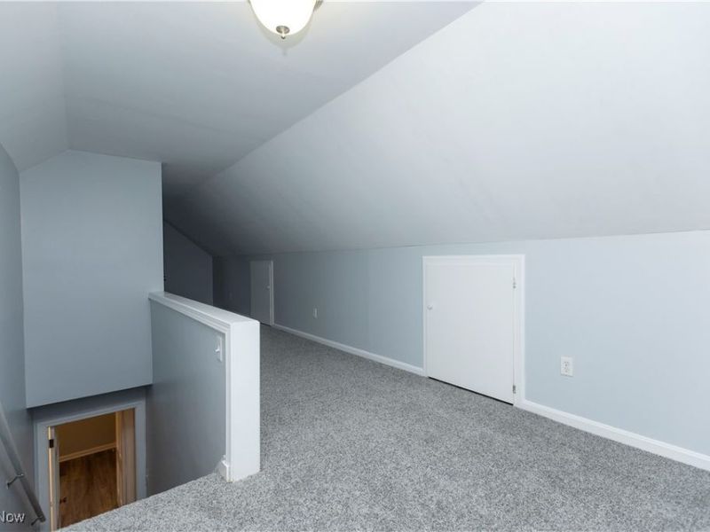 1612 Longwood Drive, Mayfield Heights, OH 44124 Photo 20