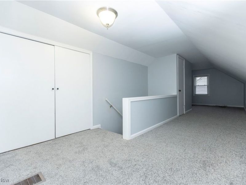 1612 Longwood Drive, Mayfield Heights, OH 44124 Photo 21