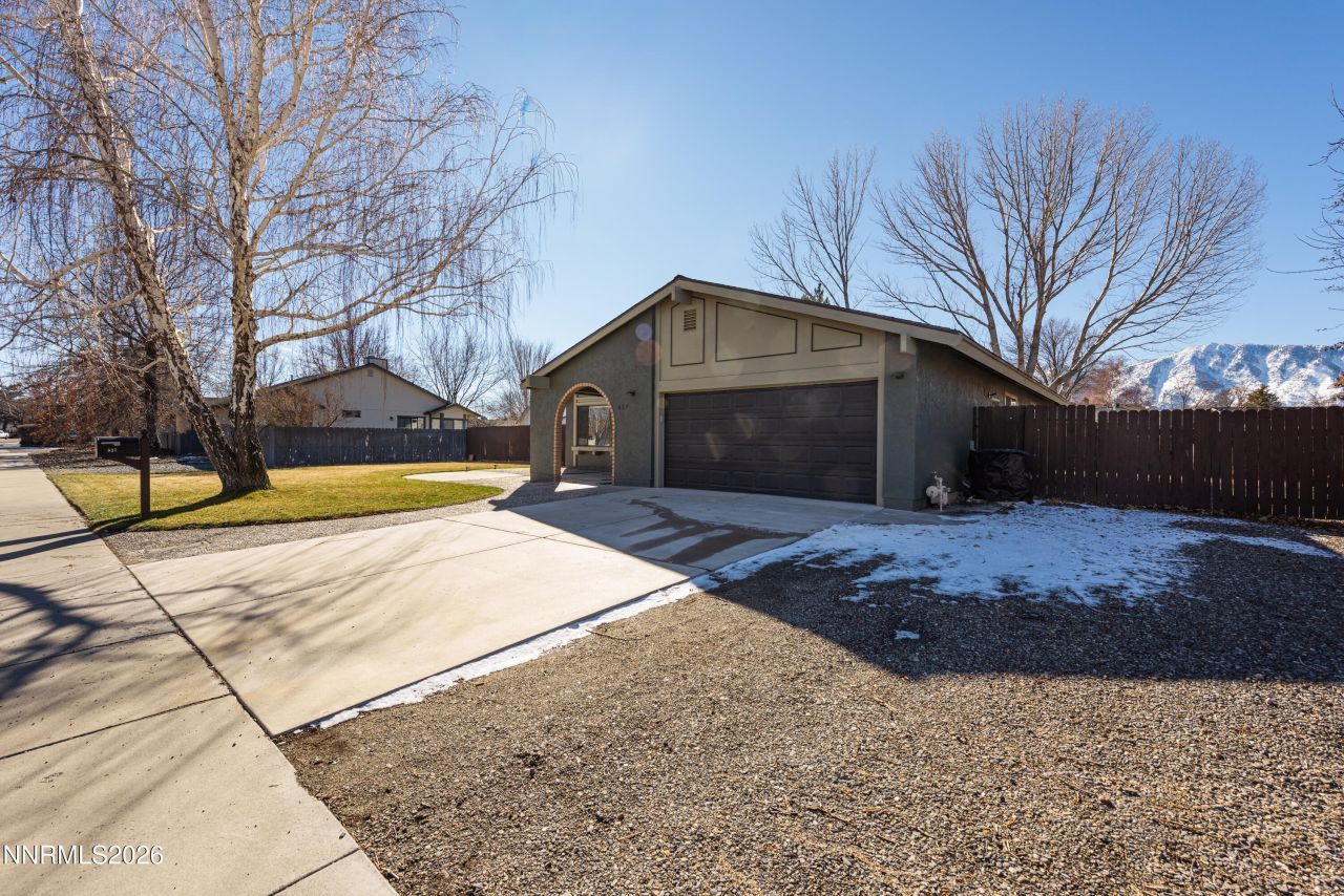 837 Mahogany Drive, Minden, NV 89423 Photo