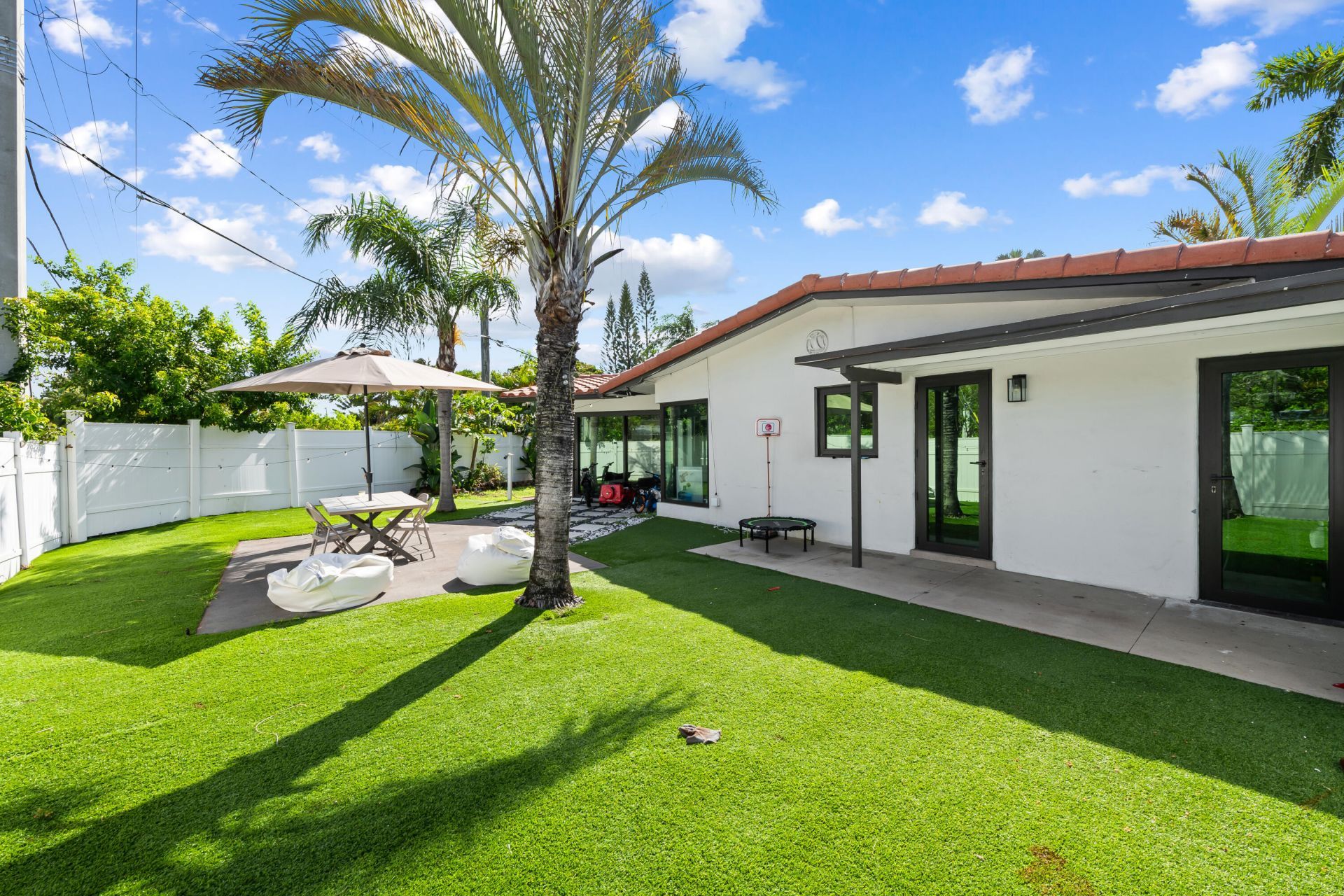 2601 NE 8th Court, Pompano Beach, FL 33062 Photo