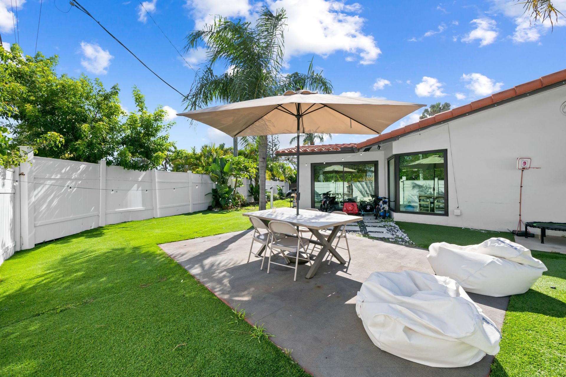 2601 NE 8th Court, Pompano Beach, FL 33062 Photo