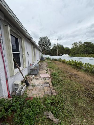 1016 Cleveland Ave , Lehigh Acres, FL 33972 Photo