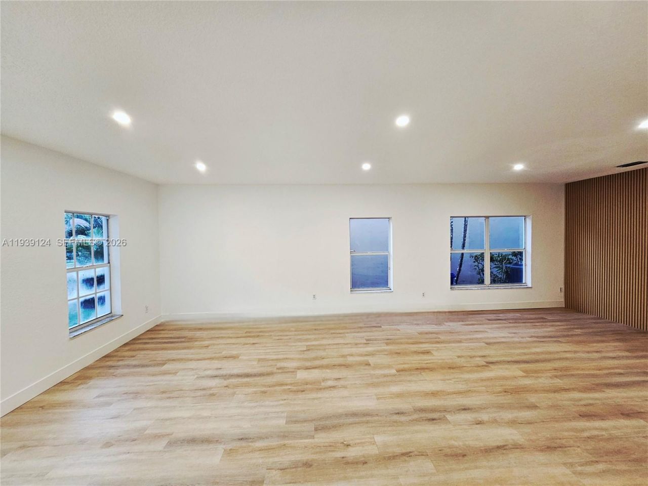 15843 SW 14th Ct, Pembroke Pines, FL 33027 Photo