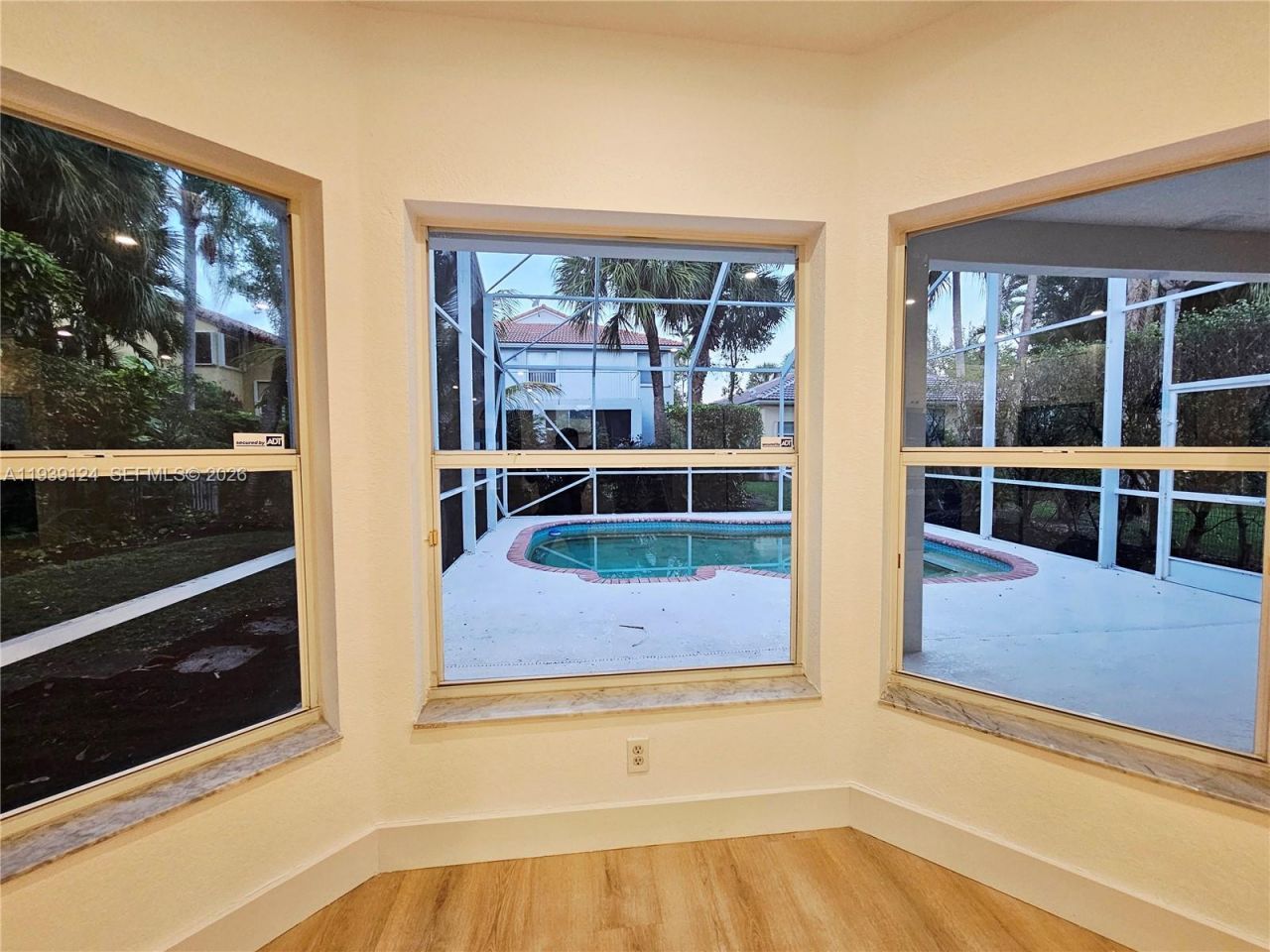 15843 SW 14th Ct, Pembroke Pines, FL 33027 Photo