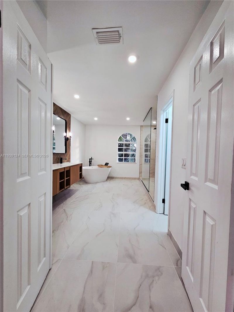 15843 SW 14th Ct, Pembroke Pines, FL 33027 Photo