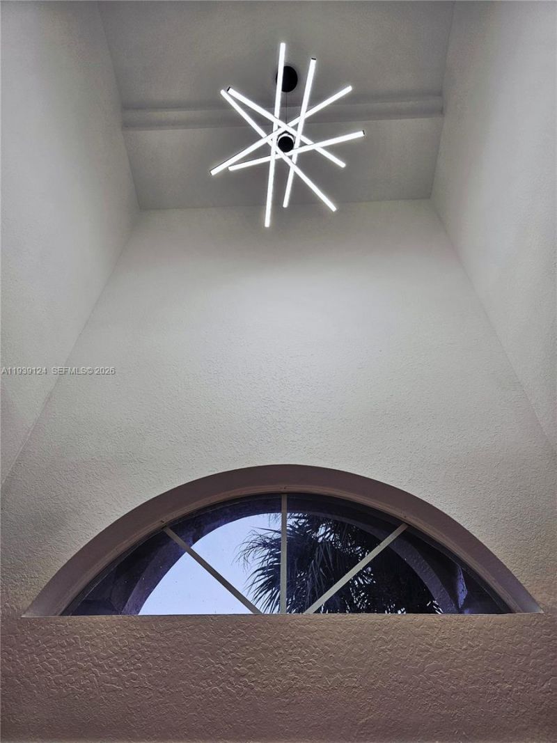 15843 SW 14th Ct, Pembroke Pines, FL 33027 Photo