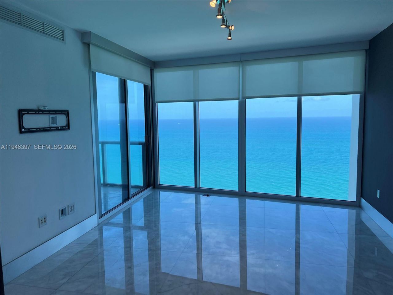 17001 Collins Ave, Unit 3808, Sunny Isles Beach, FL 33160 Photo