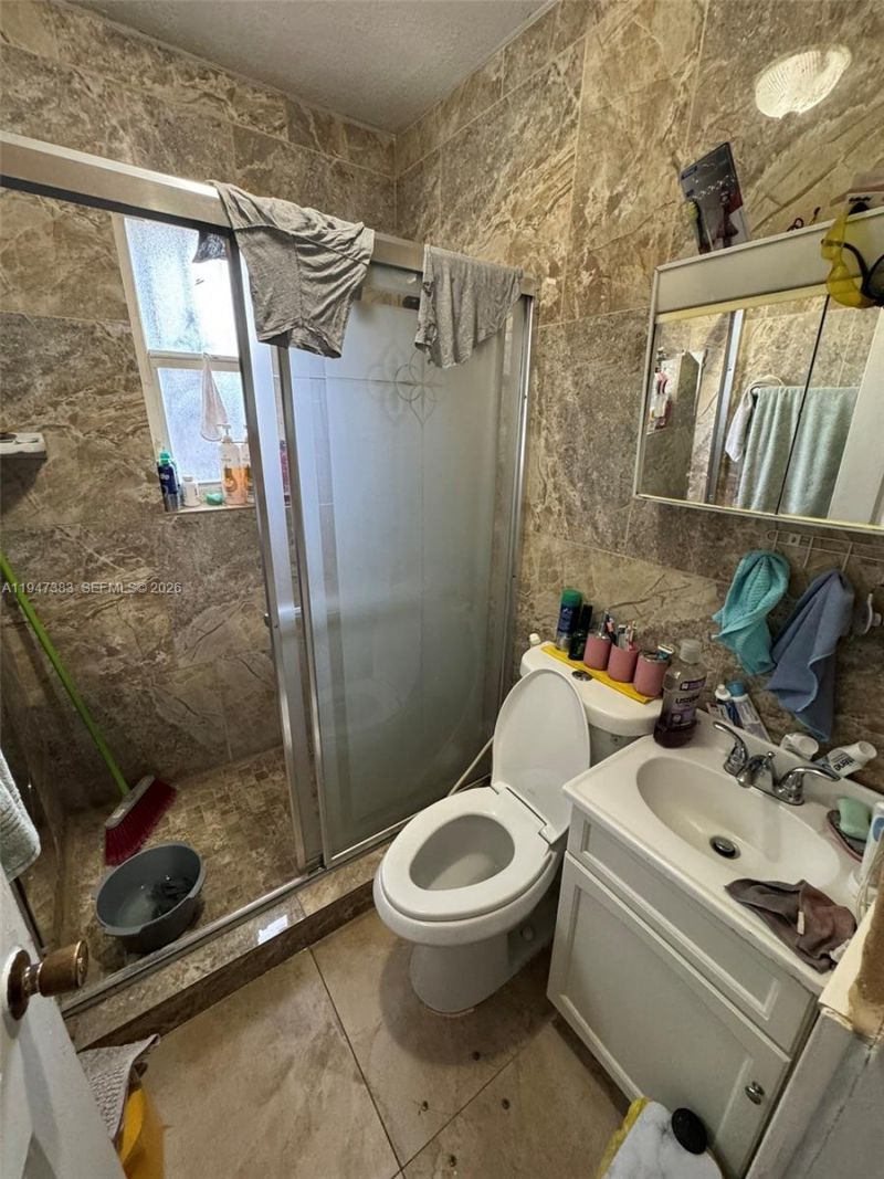 790 NW 76th St , Miami, FL 33150 Photo