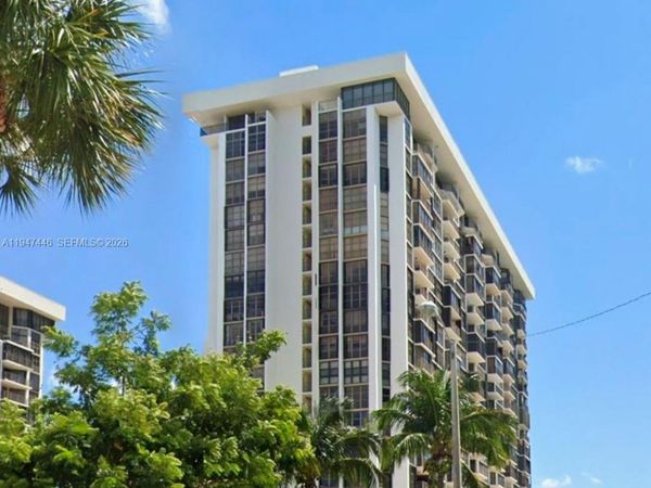 1925 Brickell Ave, Unit 1411, Miami, FL 33129