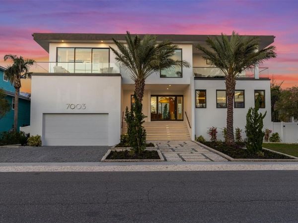 7003 HOLMES BOULEVARD, HOLMES BEACH, FL 34217