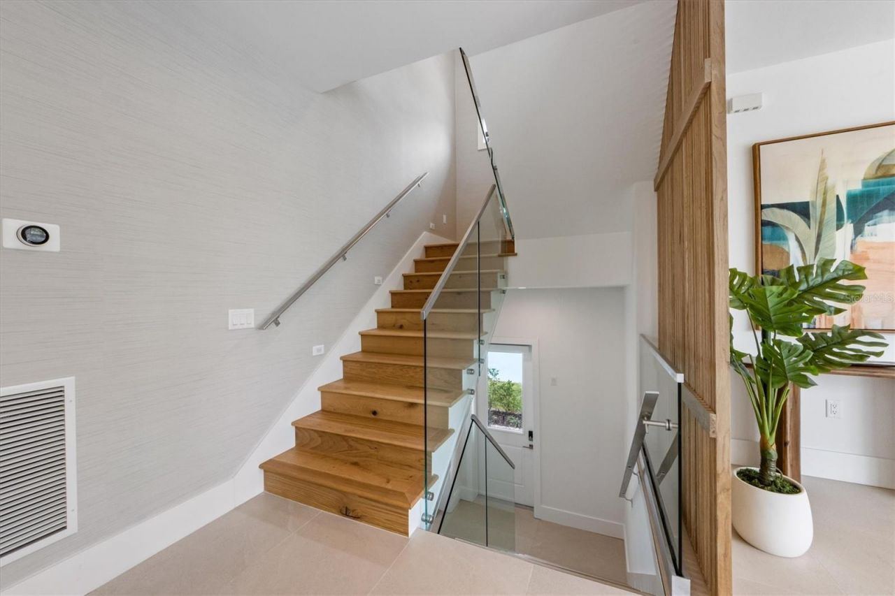 7003 Holmes Boulevard, Holmes Beach, FL 34217 Photo