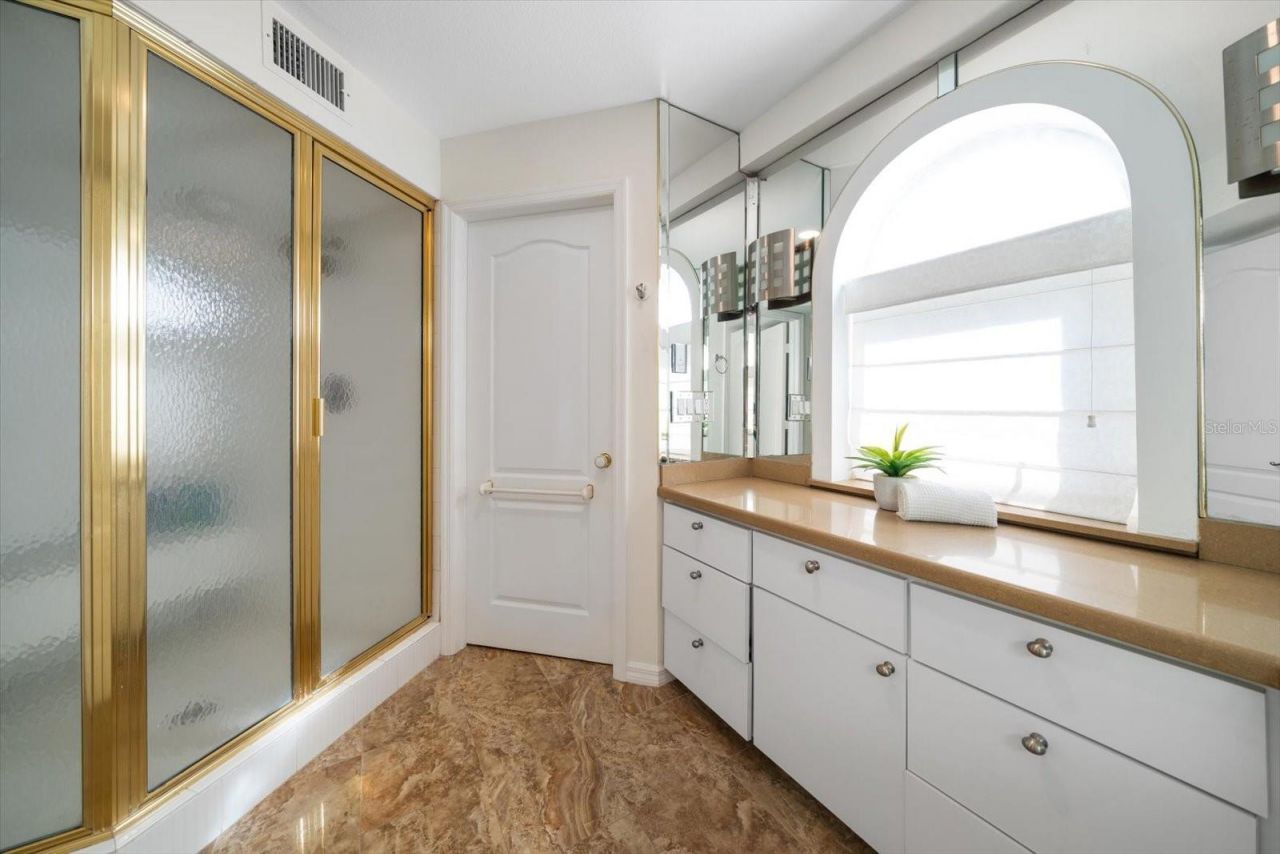 15564 Gulf Boulevard, Redington Beach, FL 33708 Photo