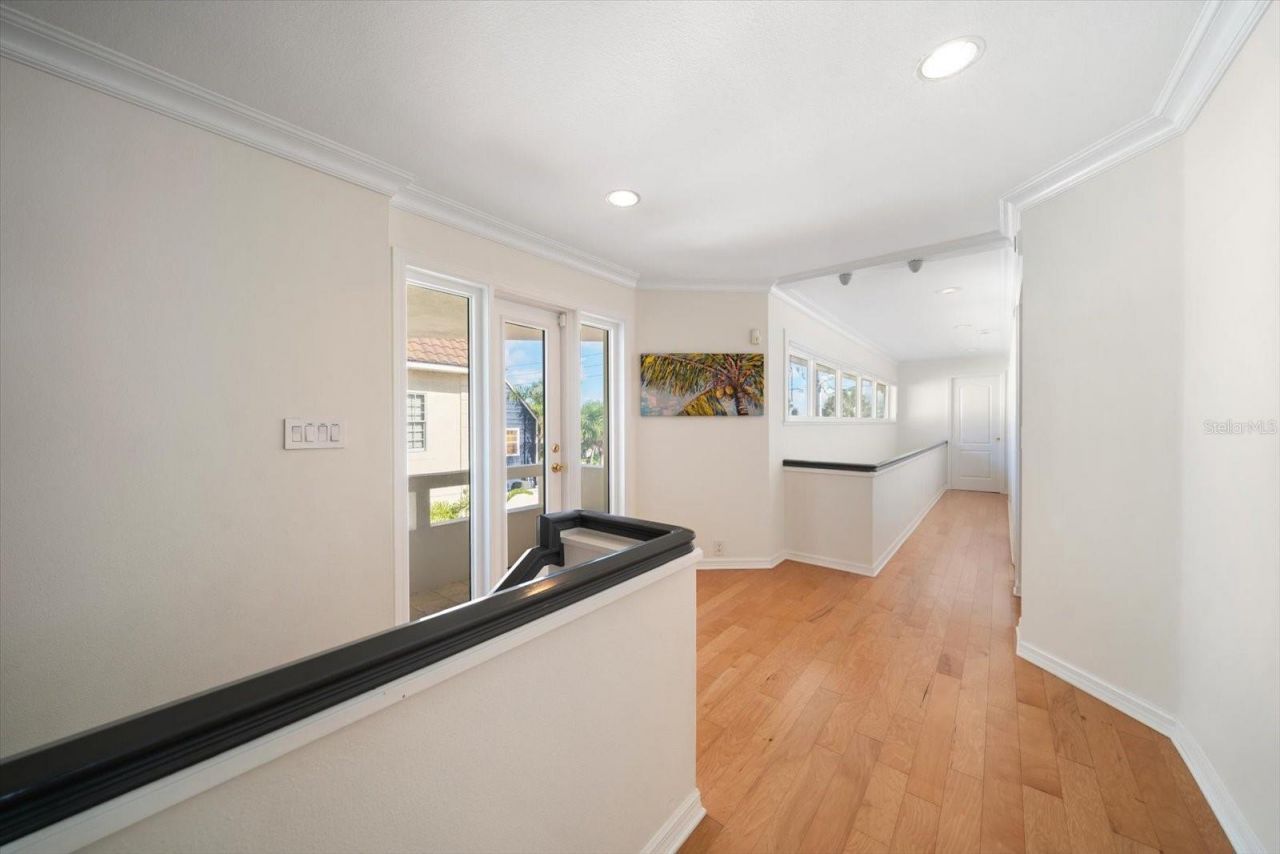 15564 Gulf Boulevard, Redington Beach, FL 33708 Photo