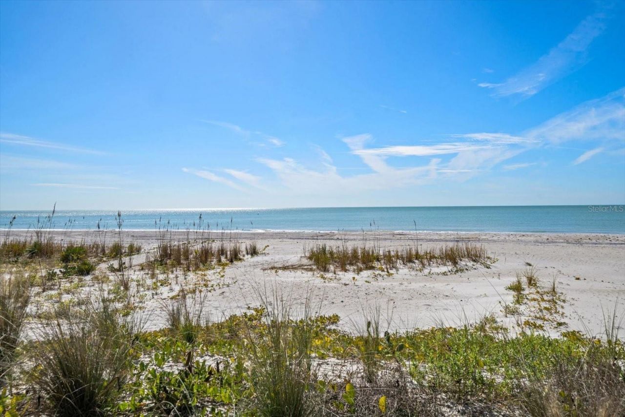 15564 Gulf Boulevard, Redington Beach, FL 33708 Photo