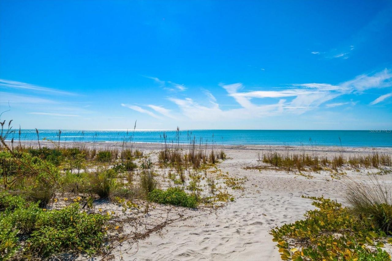 15564 Gulf Boulevard, Redington Beach, FL 33708 Photo