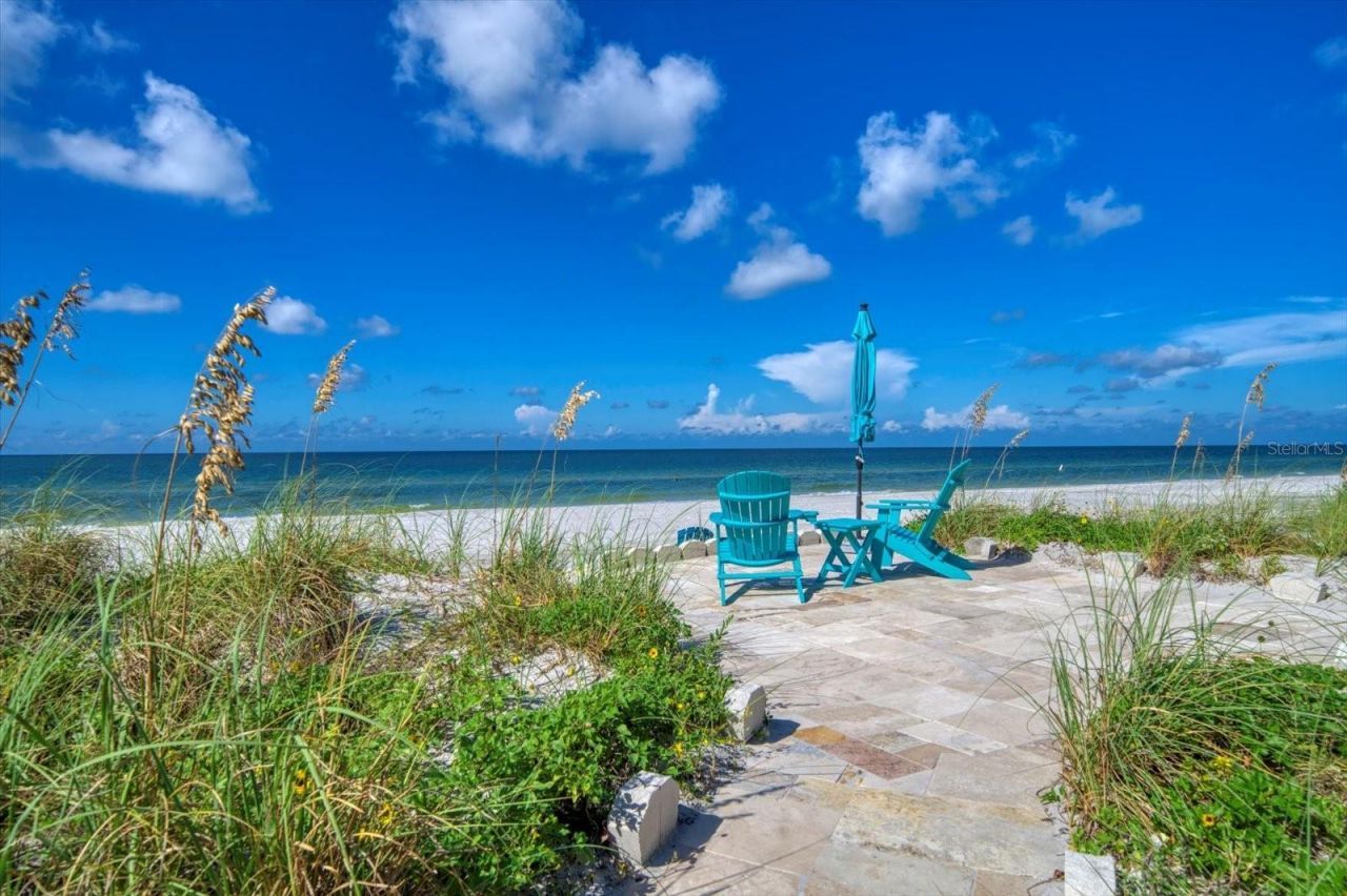 15564 Gulf Boulevard, Redington Beach, FL 33708 Photo