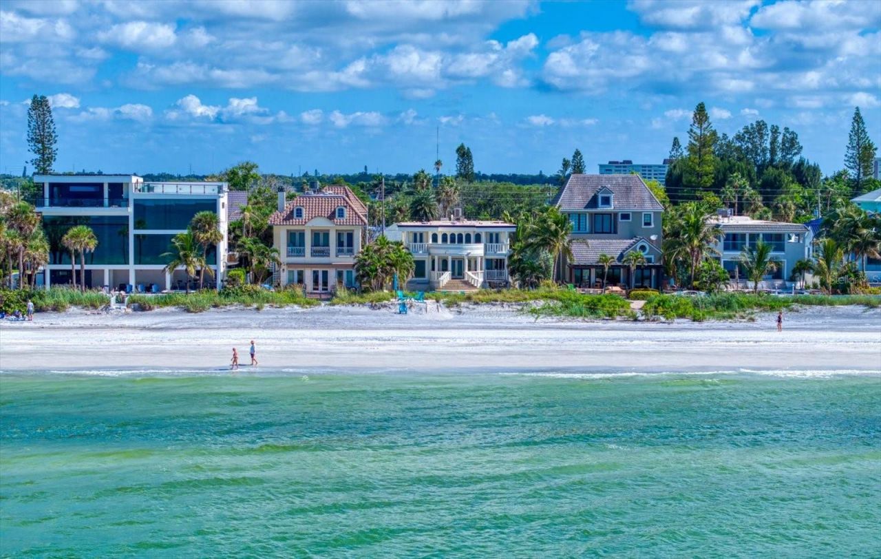 15564 Gulf Boulevard, Redington Beach, FL 33708 Photo