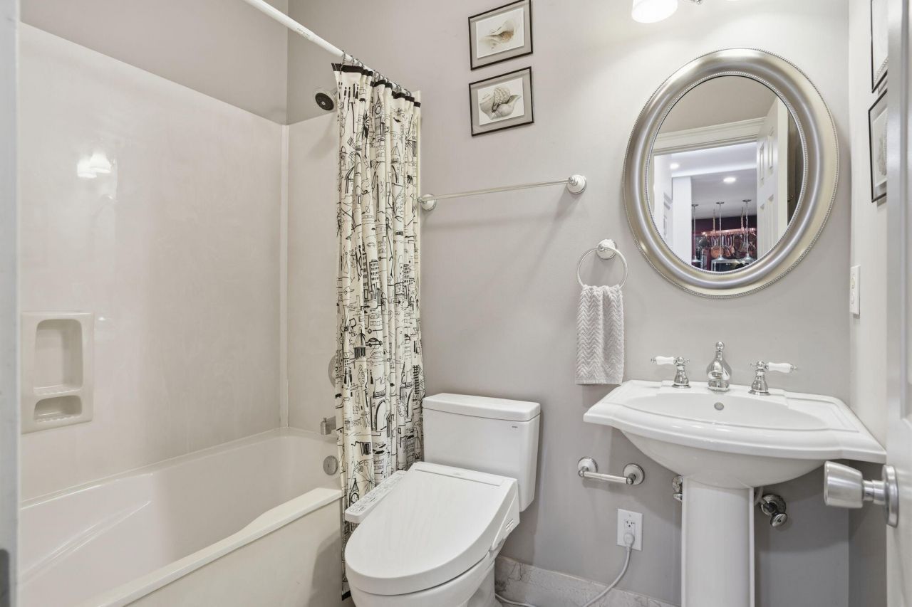 3334 Merion Place Photo 11