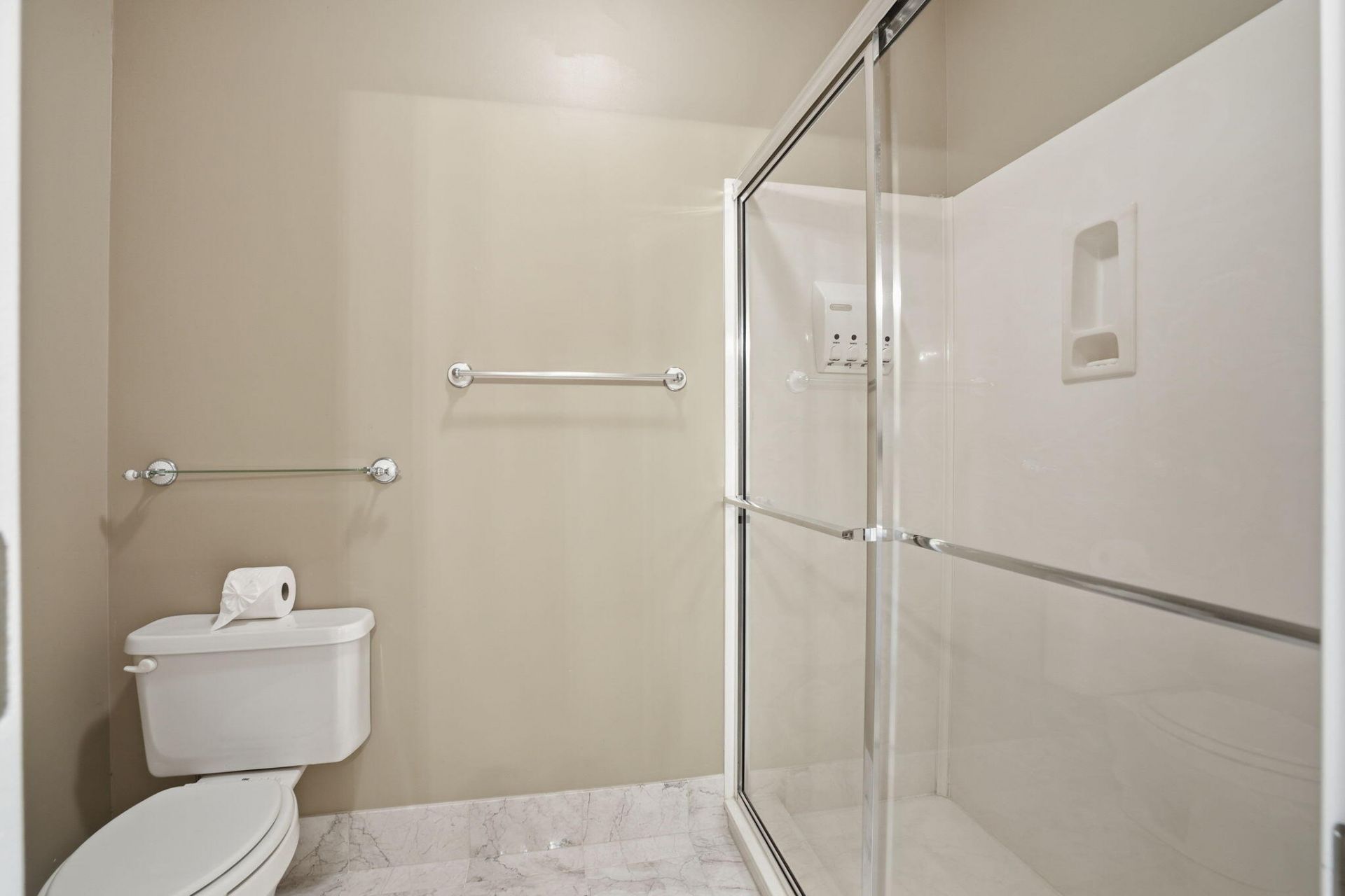 3334 Merion Place Photo 26