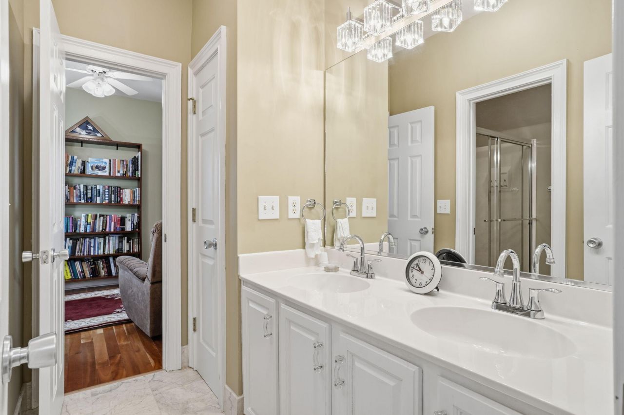 3334 Merion Place Photo 32