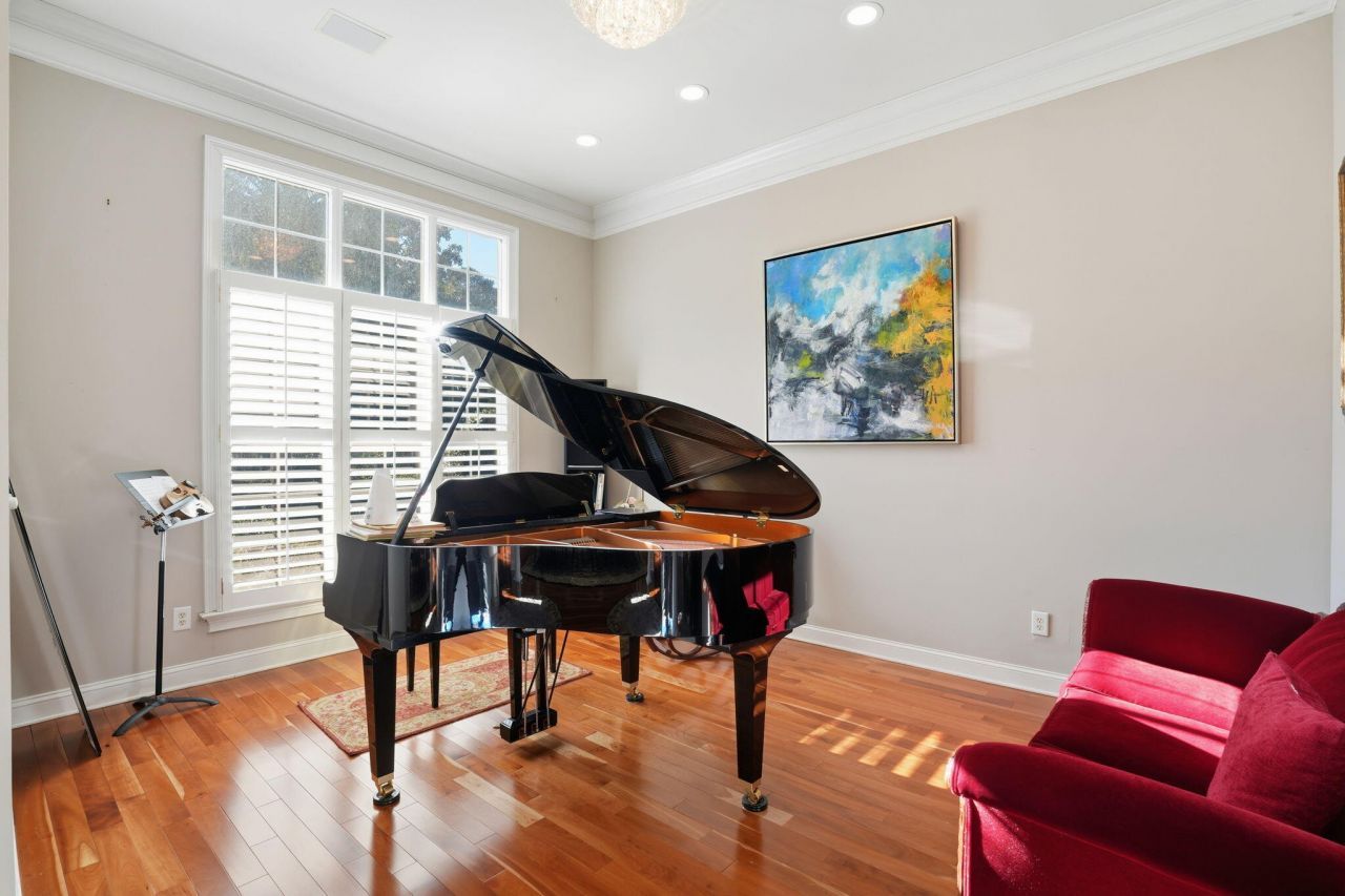 3334 Merion Place Photo 6